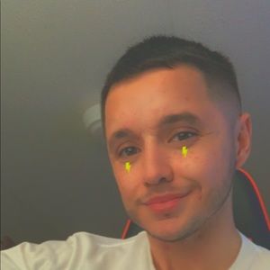 Meet your Posher, Tomas